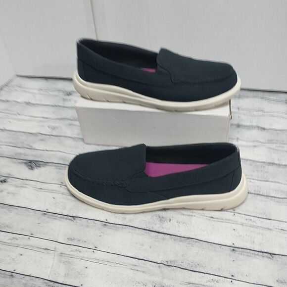 Sperry STS87402 Woman's SZ 12 Slip On Black Shoes . Condition is Pre-owned - Picture 2 of 11